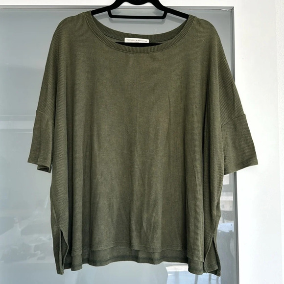 Project Social T Urban Outfitters Olive Green Slouchy T-Shirt - Picture 1 of 6